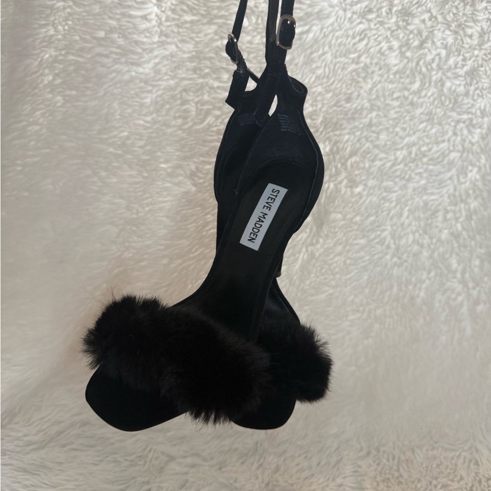 Steve Madden Black Fur-Trimmed Sandals